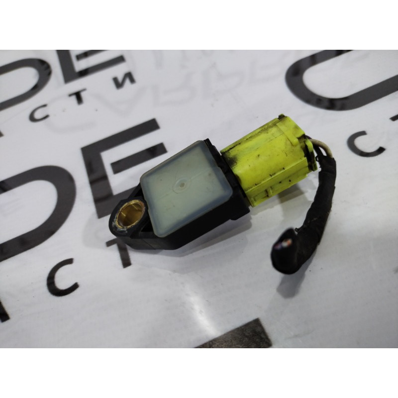 Датчик удара (электрика / датчики) Jeep Patriot MK74 2012 2.4 68056162aa