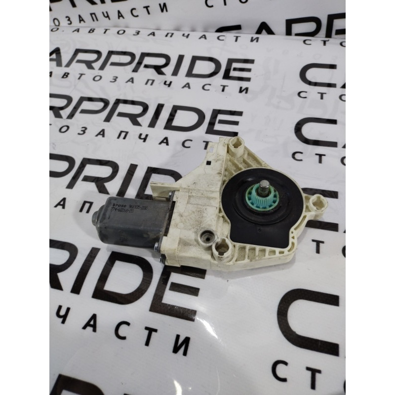 Мотор склопідйомника (електрика) Audi A6 C6 8k0959801a