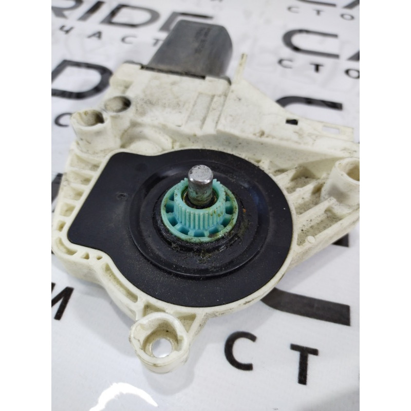 Мотор склопідйомника (електрика) Audi A6 C6 8k0959801a