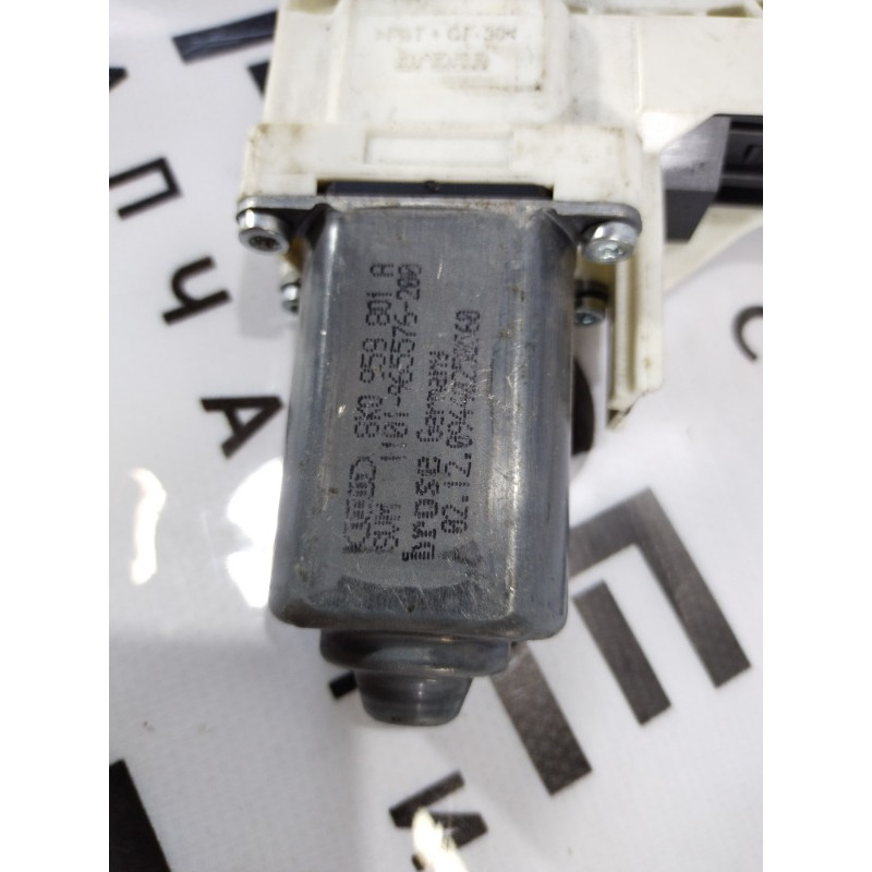 Мотор склопідйомника (електрика) Audi A6 C6 8k0959801a