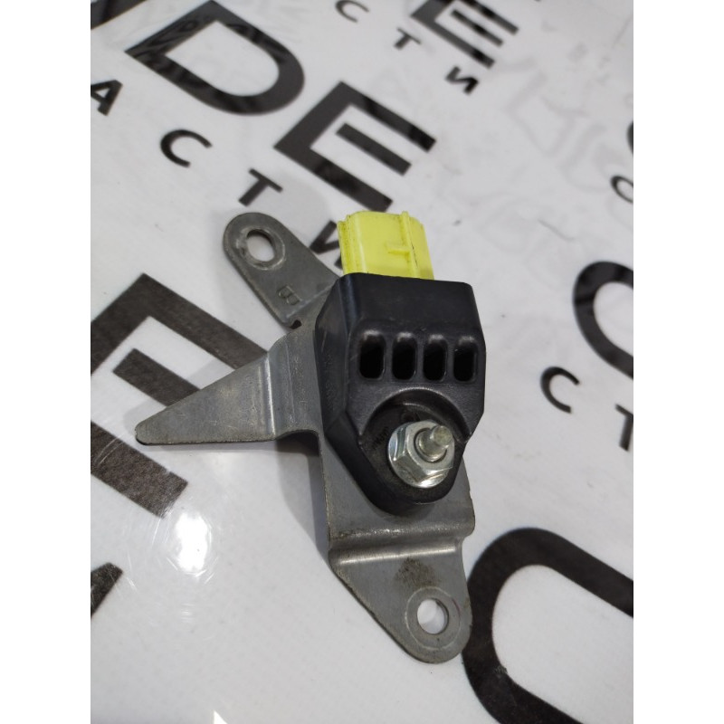 Датчик удара (электрика / датчики) Subaru Forester SJ 98235sg030