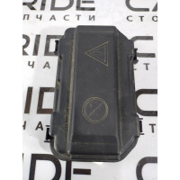 Крышка блока предохранителей