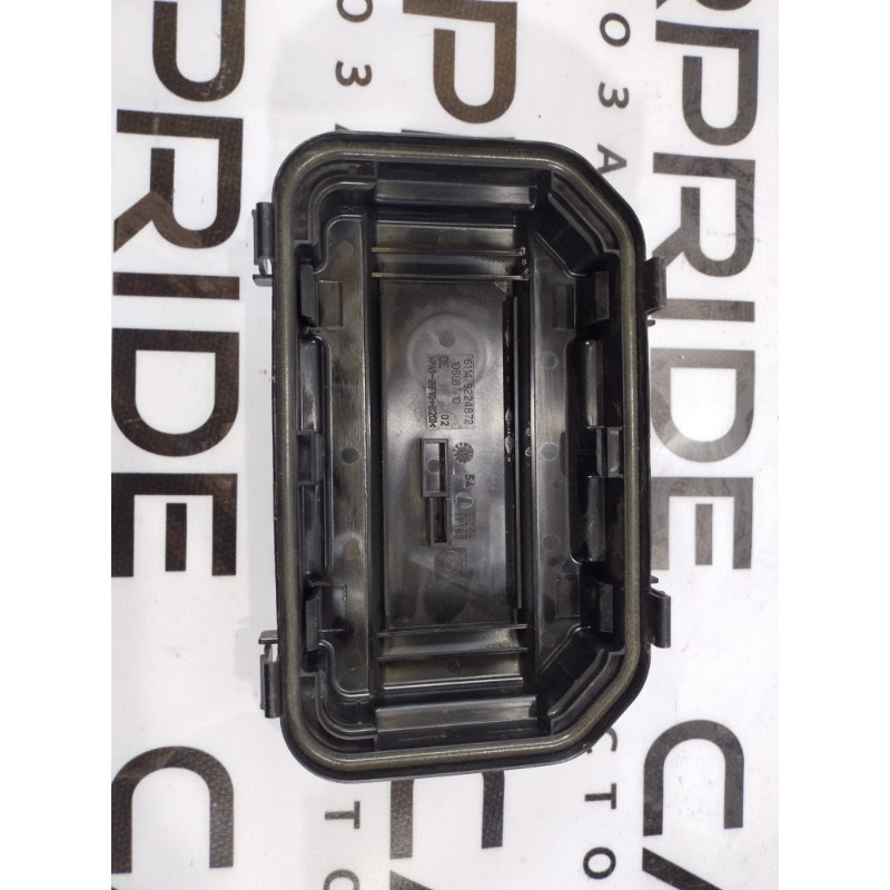 Крышка блока предохранителей (двигатель и элементы) BMW 3-series F30 2013 N20B20 61149224872