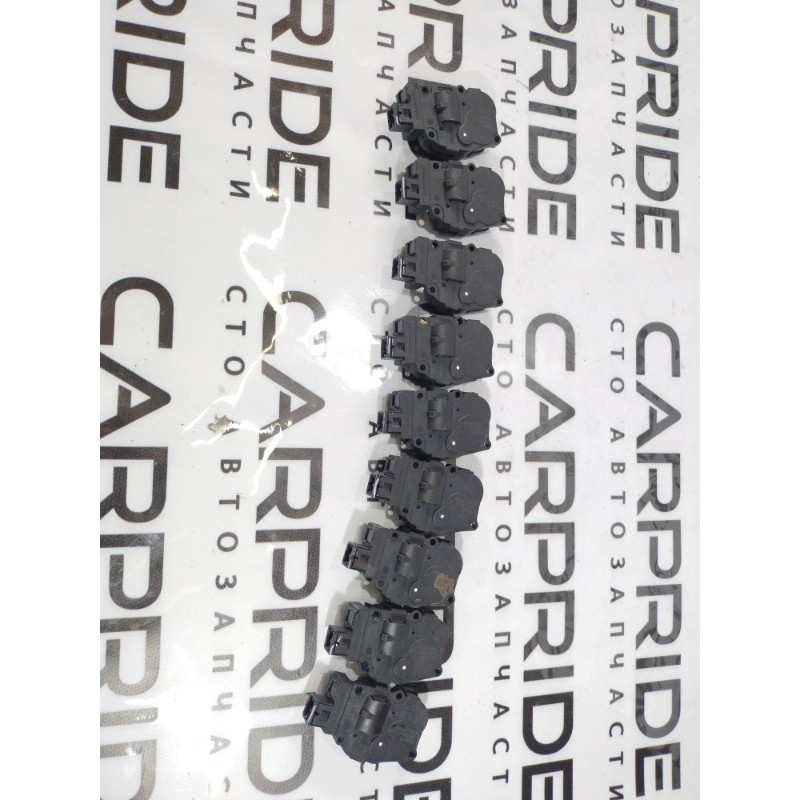 Привід заслонки обігрівача (обігрів та кондиціювання.) BMW 3-series F30 2013 N20B20 t1015556h