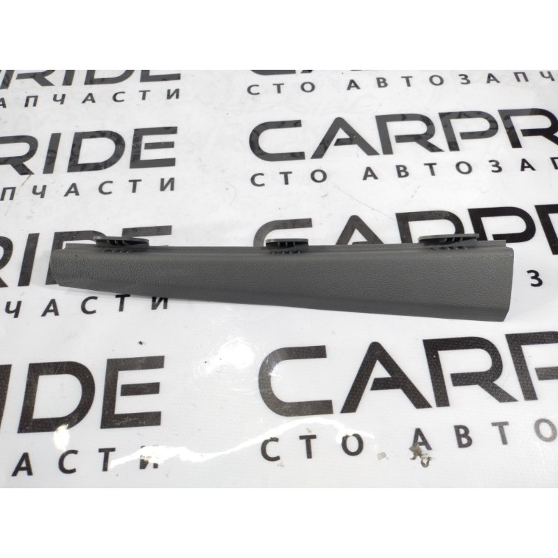 Обшивка Стойки (салон) Audi Q5 8R 8r0868203