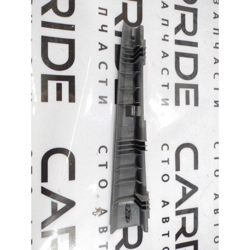 Обшивка Стойки (салон) Audi Q5 8R 8r0868204