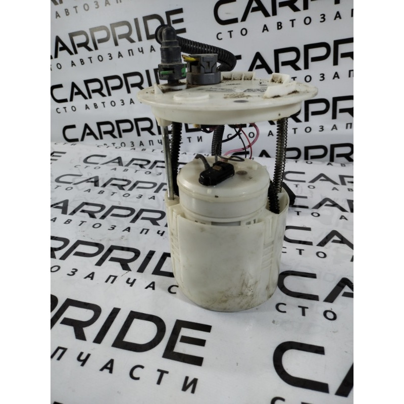 Топливный насос (топливная система) Ford Fusion MK5 dg939a407da