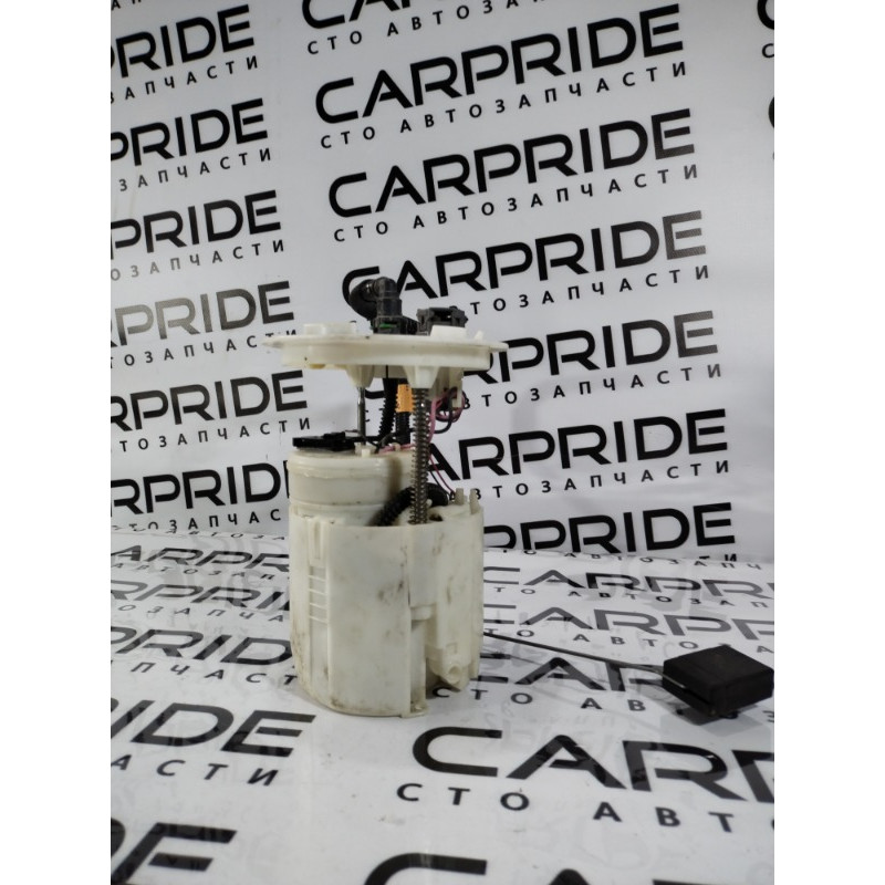 Топливный насос (топливная система) Ford Fusion MK5 dg939a407da