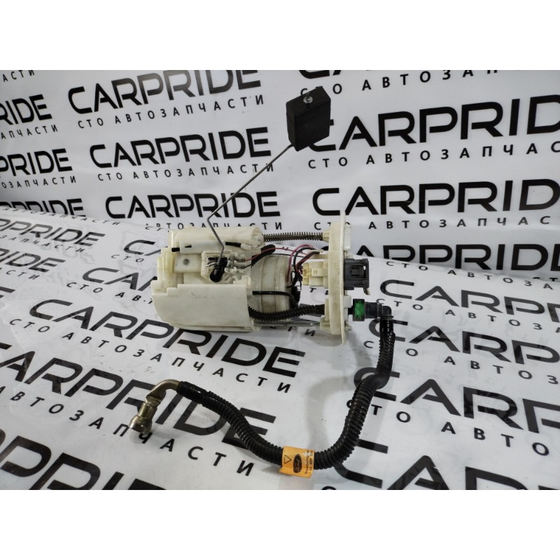 Топливный насос (топливная система) Ford Fusion MK5 dg939a407da