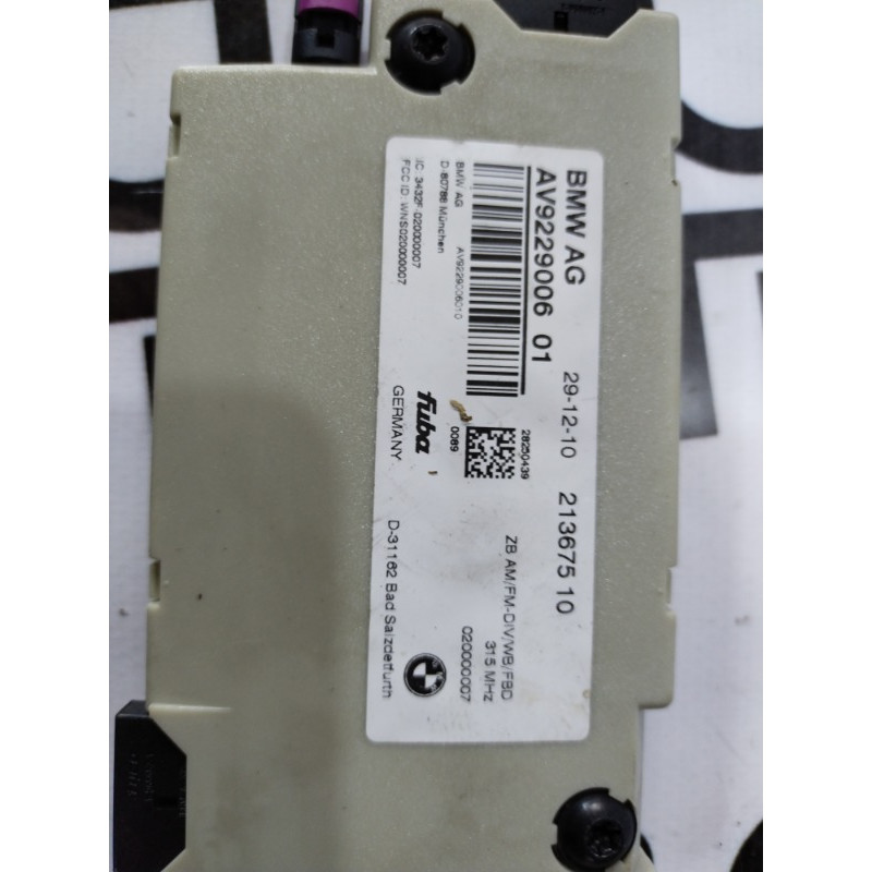 Усилитель антенны (электрика) BMW 5-series F10 2011 N63B44 65209229006
