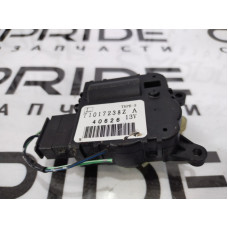 Привод заслонки отопителя