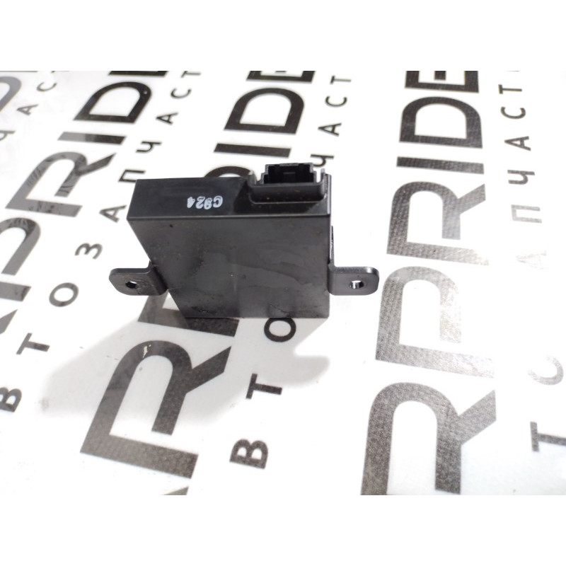 Блок управления светом (электрика / блок управления) Ford Fusion MK5 9s4313e702aa