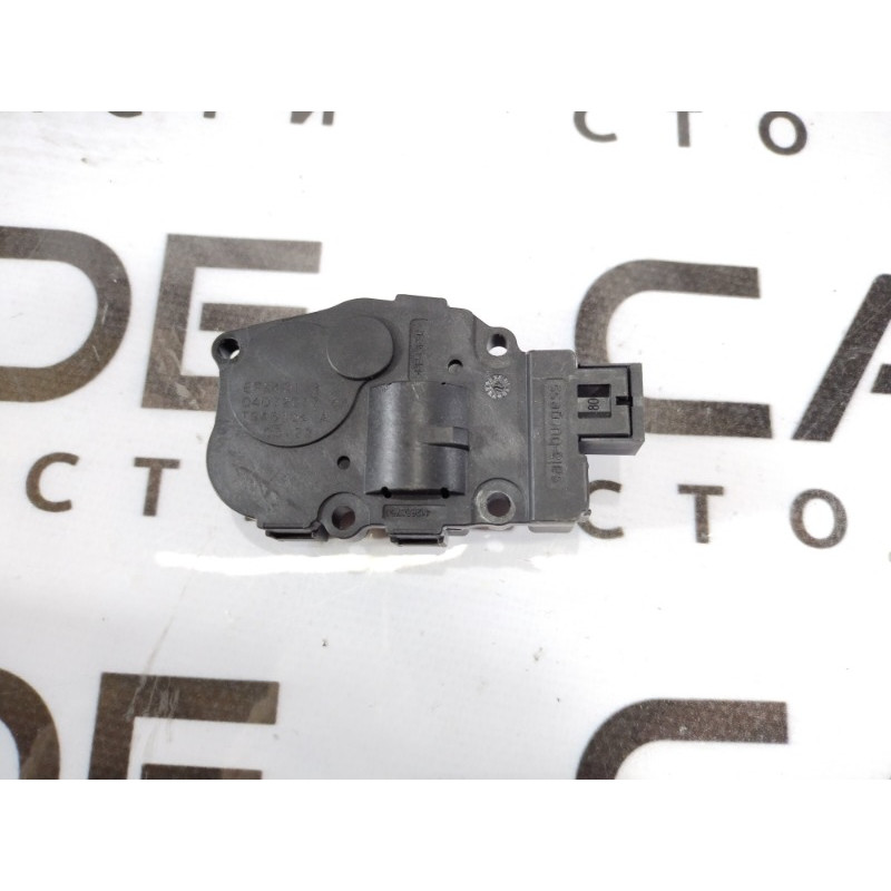 Привод заслонки отопителя (отопление и кондиционирование) Bmw X5 F15 t946104a
