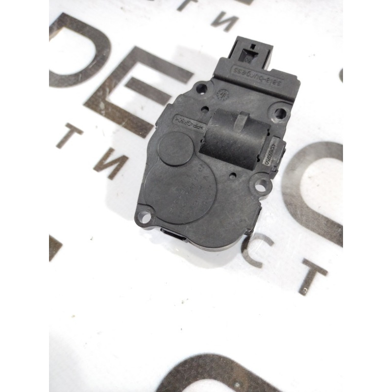 Привод заслонки отопителя (отопление и кондиционирование) Bmw X5 F15 t946104a