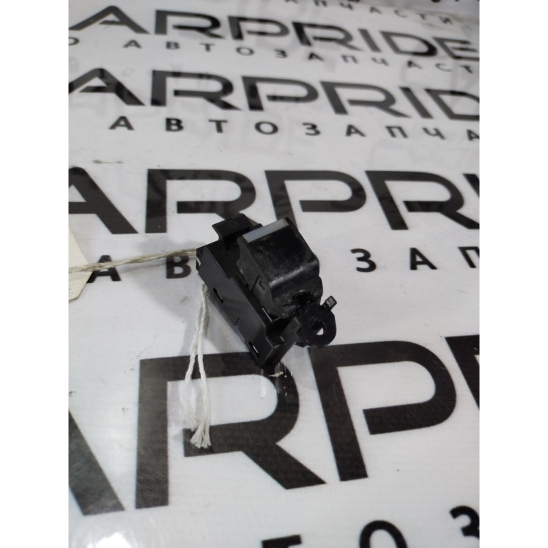 Кнопка стеклоподъемника (электрика / кнопки) Jaguar XJ X308 2001 aw9314717ab