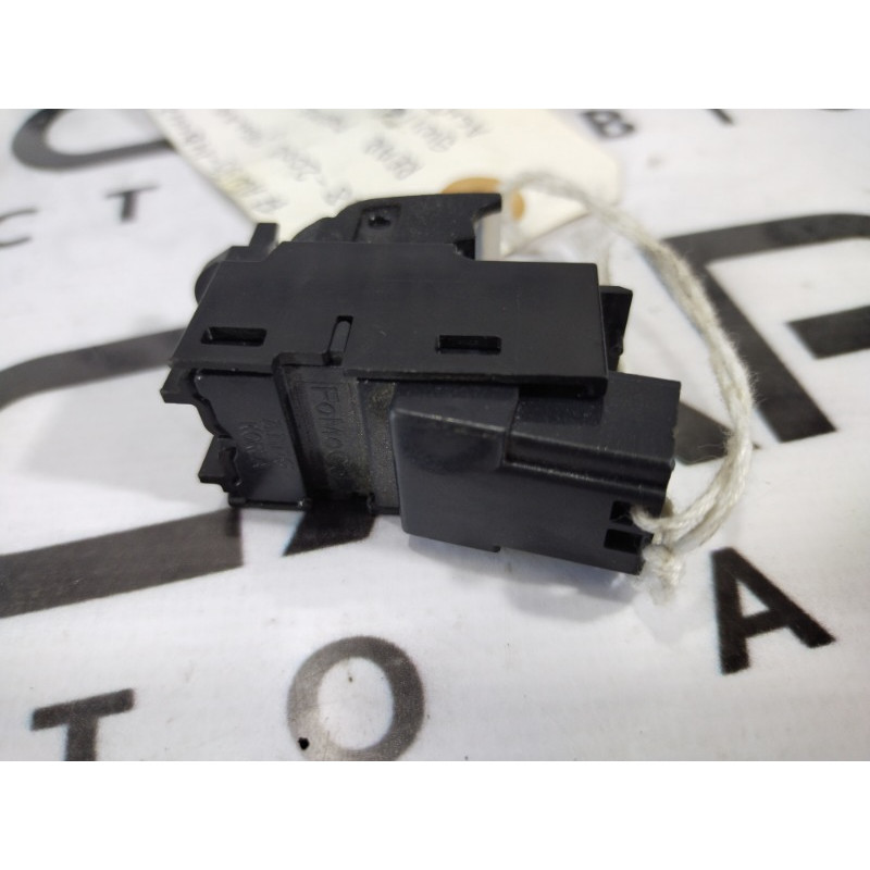 Кнопка стеклоподъемника (электрика / кнопки) Jaguar XJ X308 2001 aw9314717ab