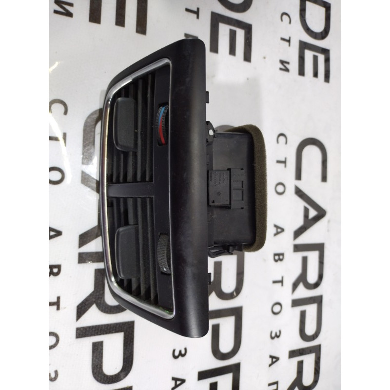 Воздуховод центральный (салон) Audi A5 8T 8k0819203