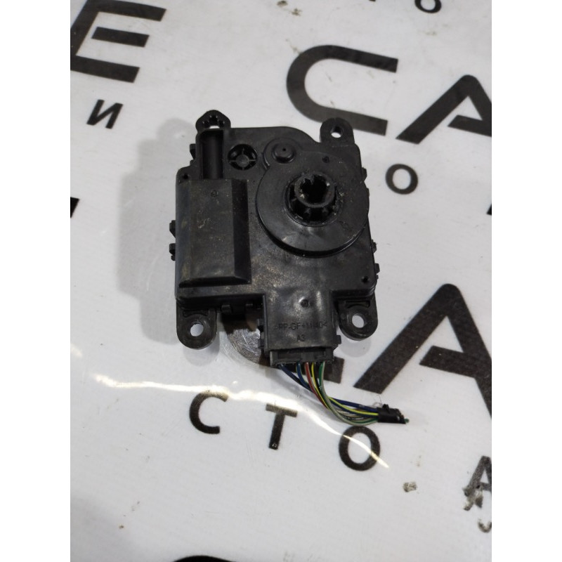 Привод заслонки отопителя (отопление и кондиционирование) Chevrolet Malibu 9 aa1138004090