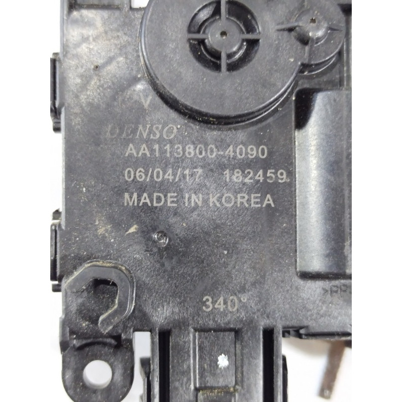 Привод заслонки отопителя (отопление и кондиционирование) Chevrolet Malibu 9 aa1138004090