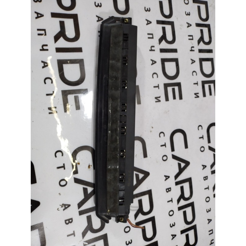 Повторитель стоп сигнала (оптика) Volkswagen Passat B5 2000 2.5 3b9945097a