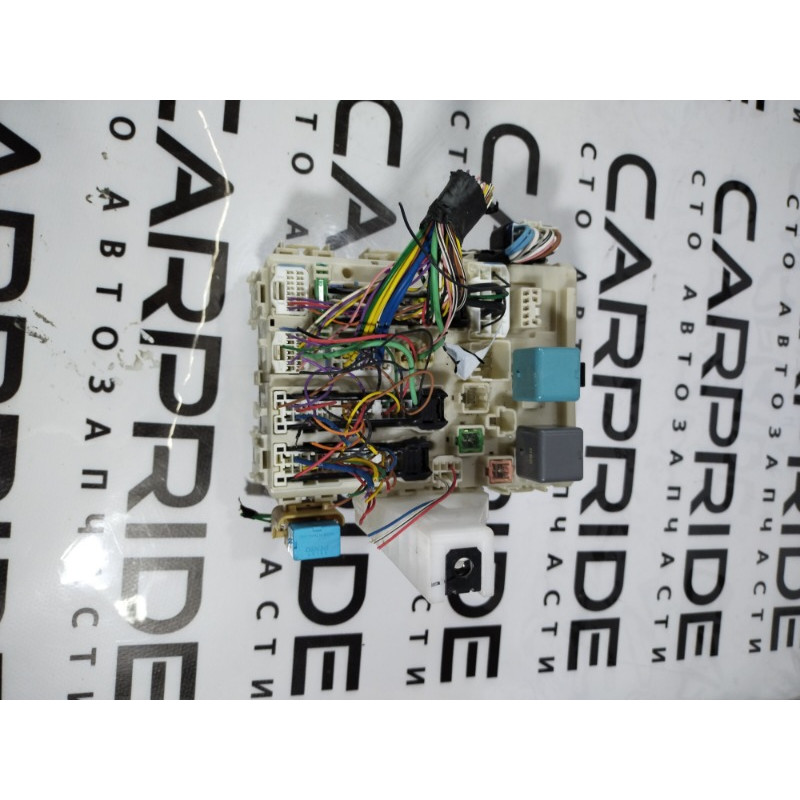 Блок предохранителей (электрика) Toyota Prius NHW20 1.5 8273047300
