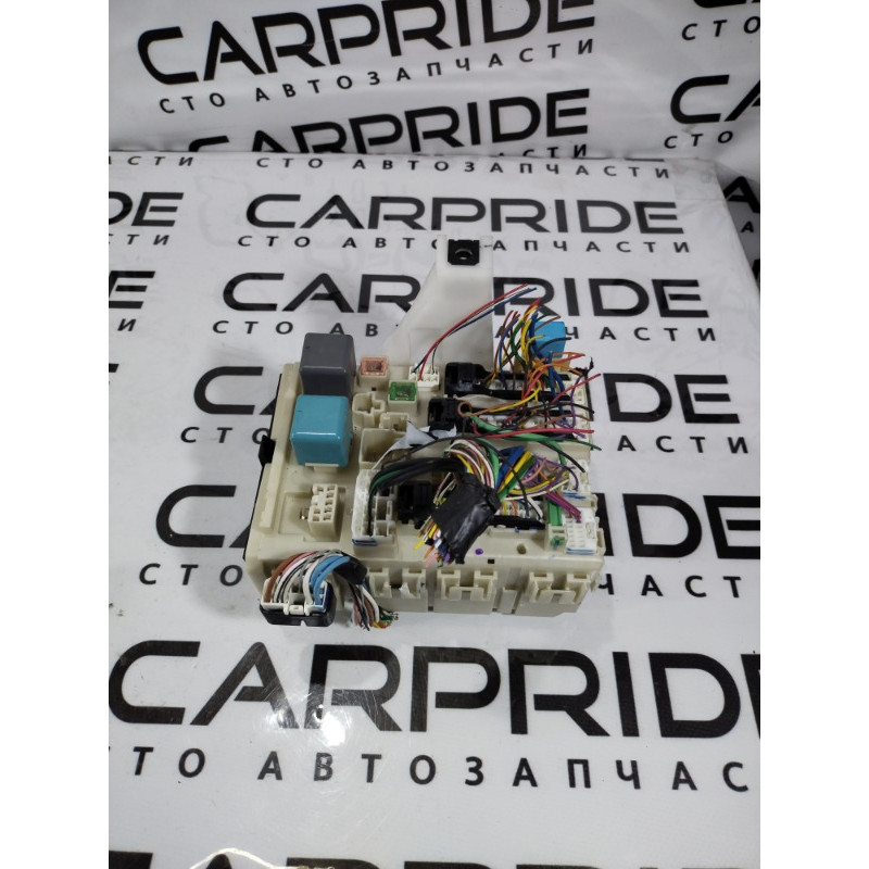 Блок предохранителей (электрика) Toyota Prius NHW20 1.5 8273047300