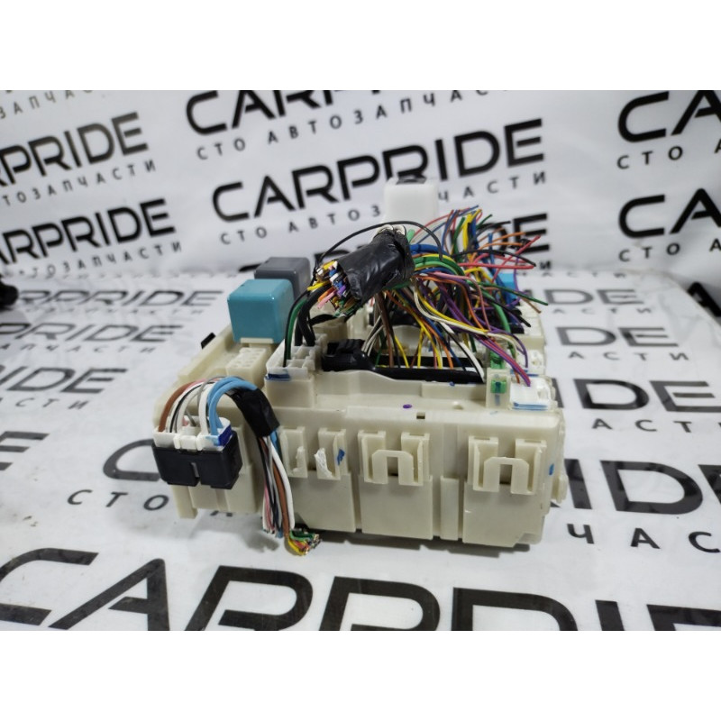 Блок предохранителей (электрика) Toyota Prius NHW20 1.5 8273047300