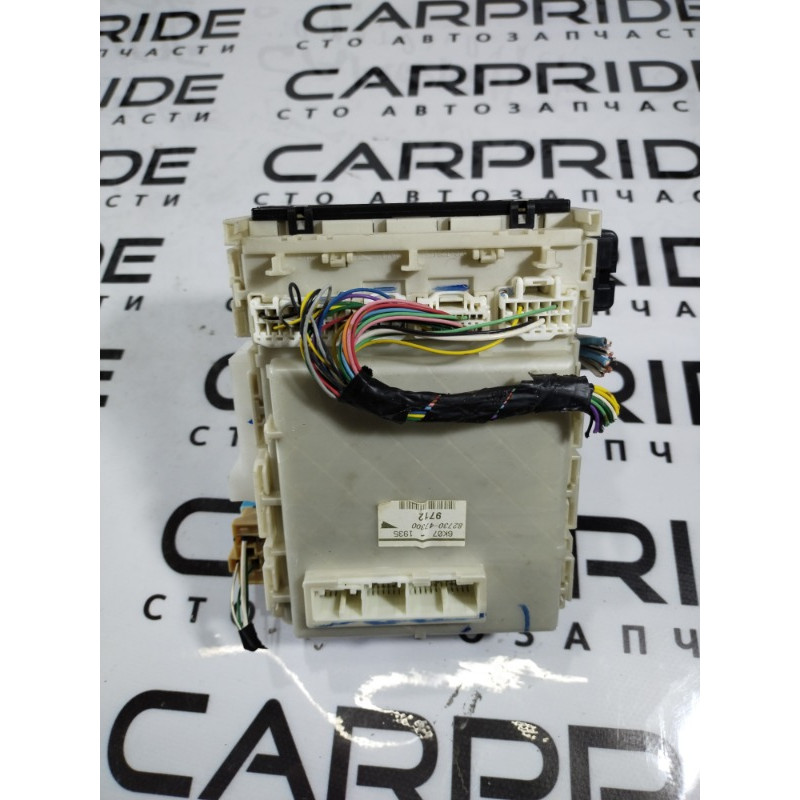 Блок предохранителей (электрика) Toyota Prius NHW20 1.5 8273047300