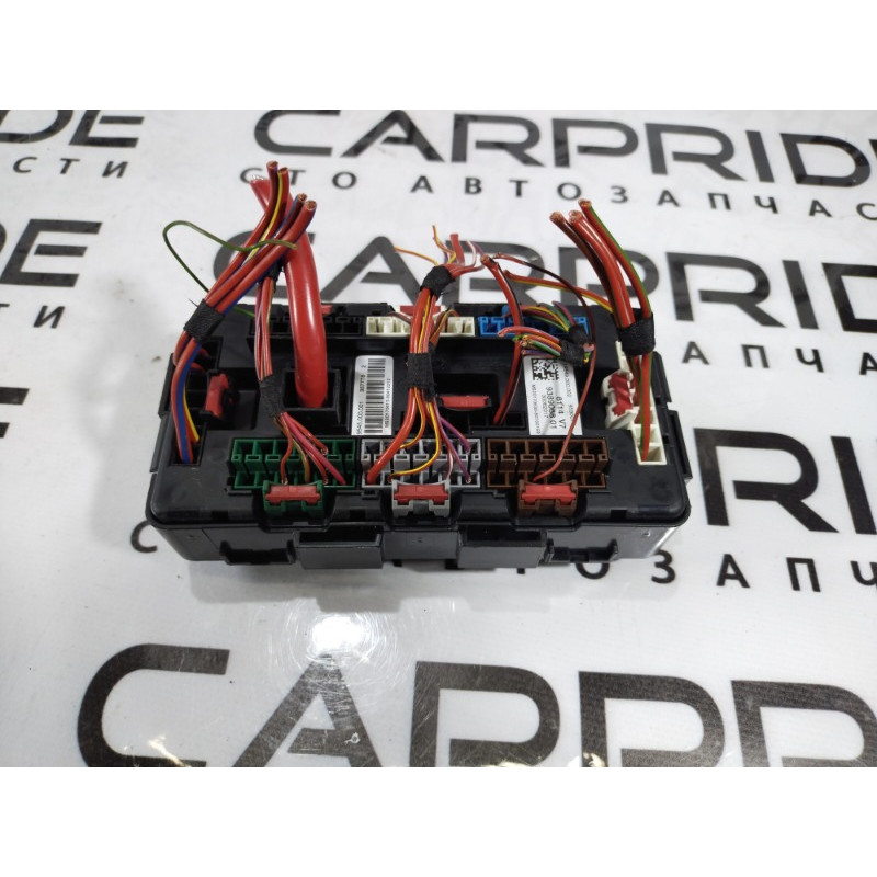 Блок предохранителей (электрика) Bmw 1-series F20 9389068