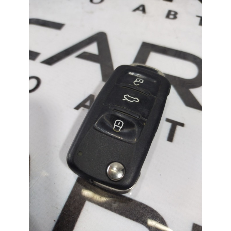 Ключ (электрика) Volkswagen Jetta MK6 2011 2.5 5k0837202a