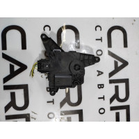 Привод заслонки отопителя