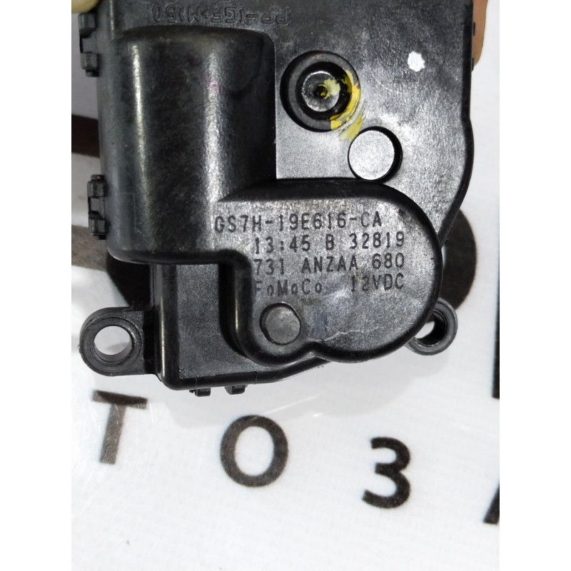 Привод заслонки отопителя (отопление и кондиционирование) Ford Focus MK3 CV6Z-18731-A