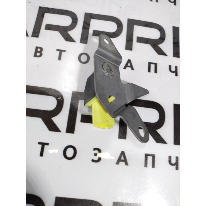 Датчик удара (электрика / датчики) Subaru Forester SJ 98235sg020