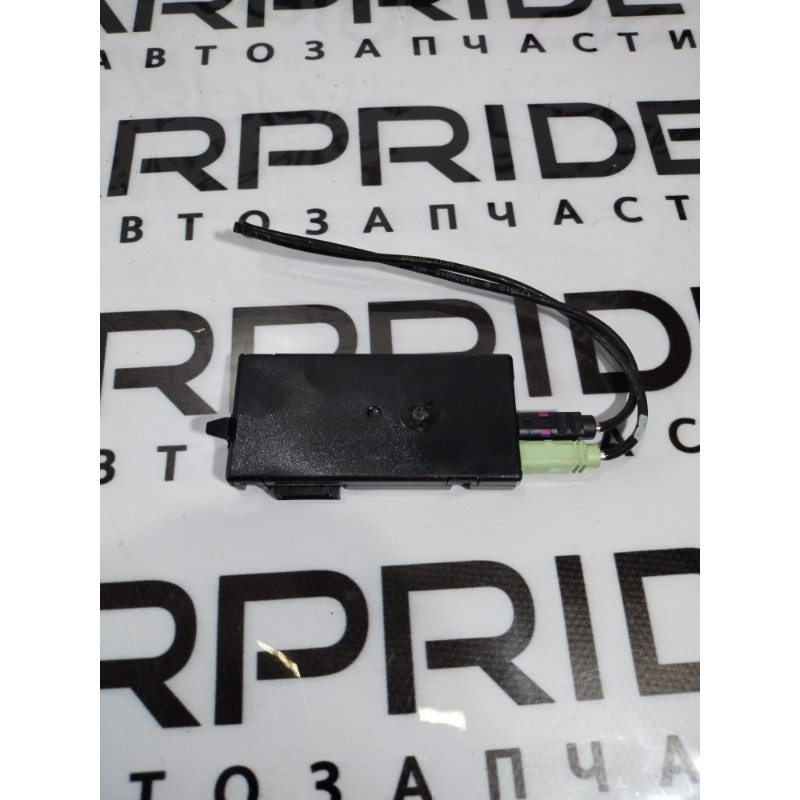 Підсилювач антени (електрика) Bmw 3-series F30 65209231178