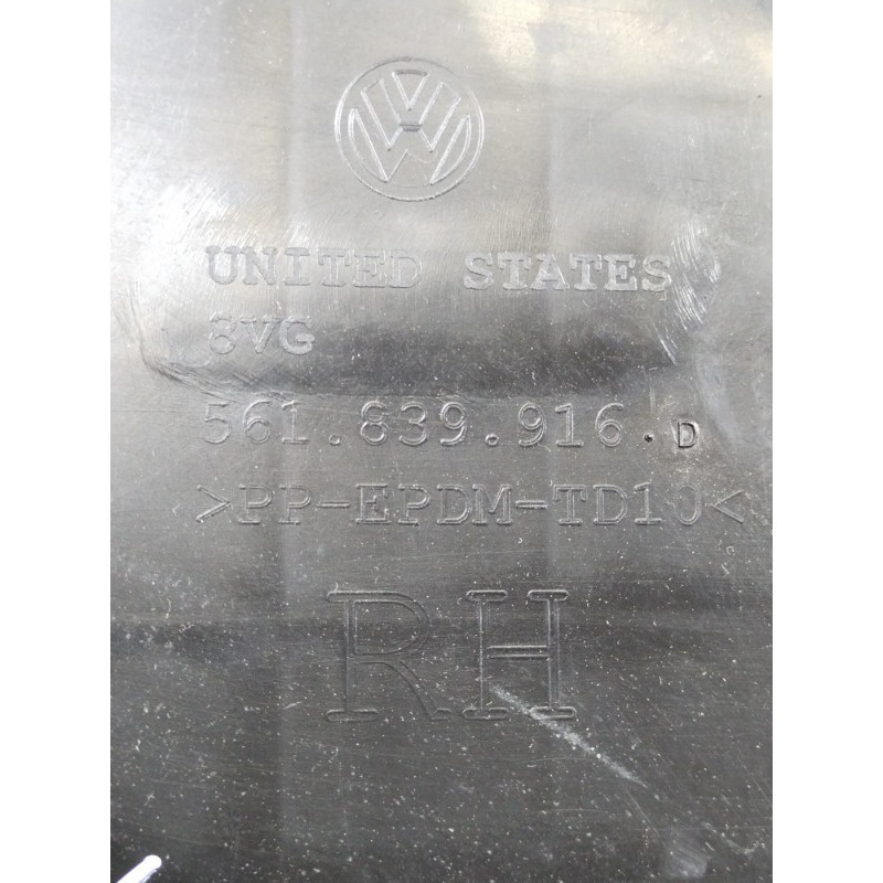 Накладка двери внутренняя (салон) Volkswagen Passat B8 2016 1.8 561839916D