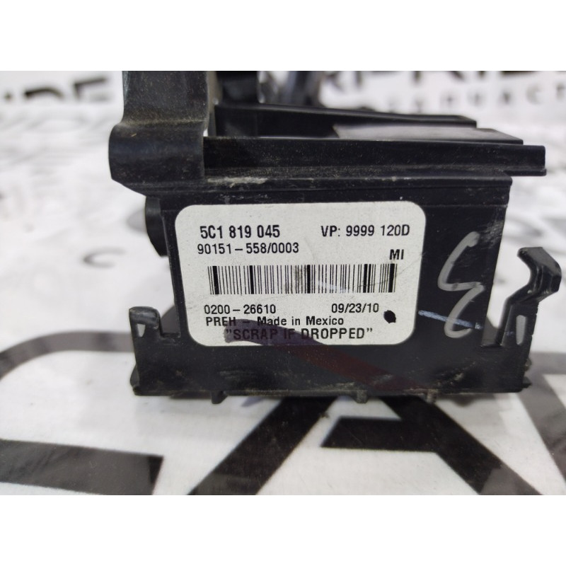 Кронштейн блока управления климатом (салон) Volkswagen Jetta MK6 2011 2.5 5c1819045