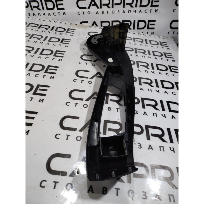 Накладка сидения (салон) BMW 5-series F10 2011 N63B44 52109168212
