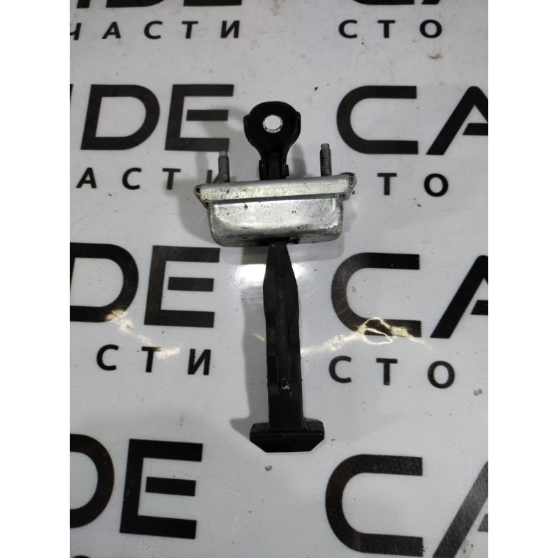 Обмежувач дверей (кузов і елементи) FORD Focus MK3 2014 2.0 CP9Z-5827204-A