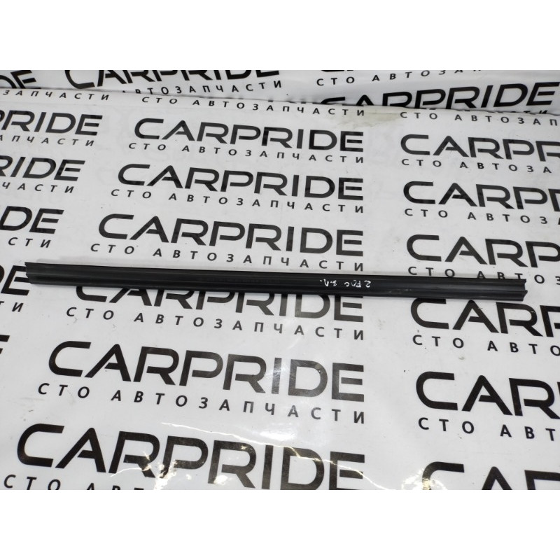 Молдинг стекла внутренний (наружные элементы кузова) FORD Focus MK3 2014 2.0 DM5Z-5821457-A