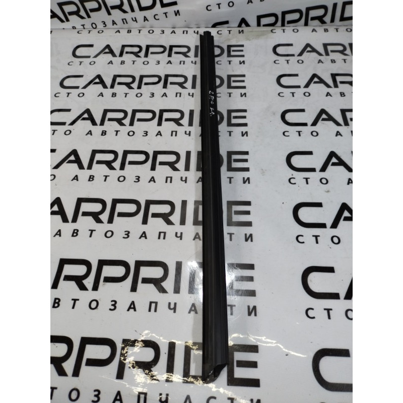 Молдинг стекла внутренний (наружные элементы кузова) FORD Focus MK3 2014 2.0 DM5Z-5821457-A