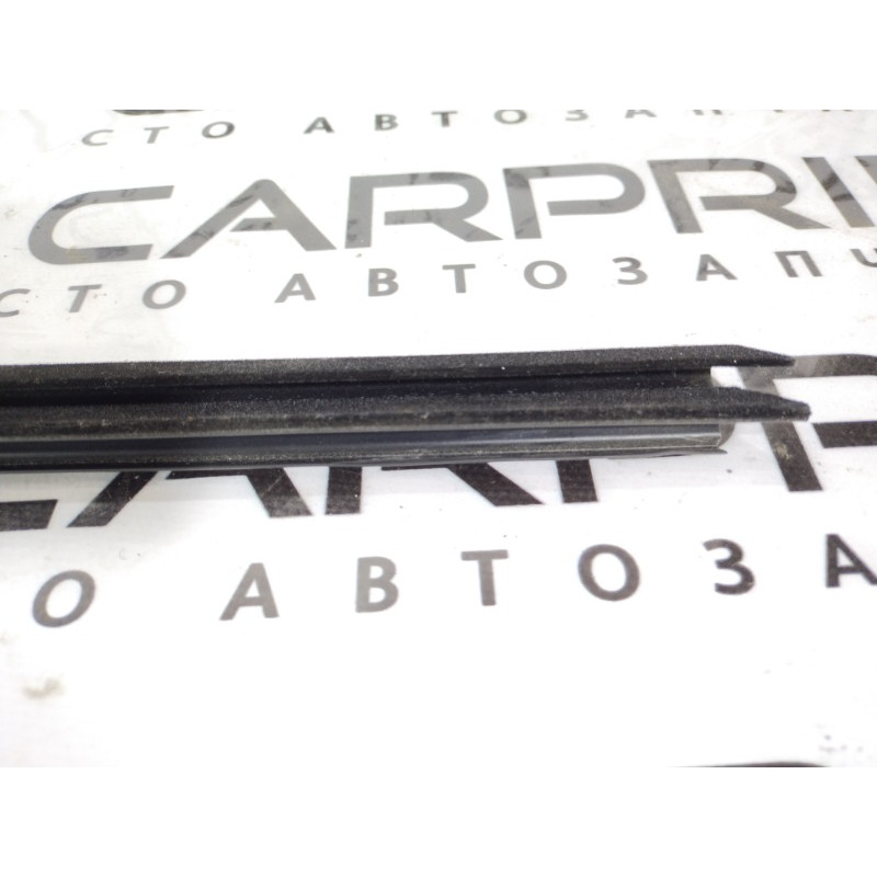 Молдинг стекла внутренний (наружные элементы кузова) FORD Focus MK3 2014 2.0 DM5Z-5821457-A