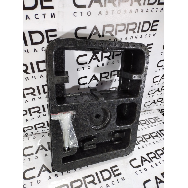 Ящик для инструментов (аксессуары) Jeep Compass MP 2018 2.4 04726588ab