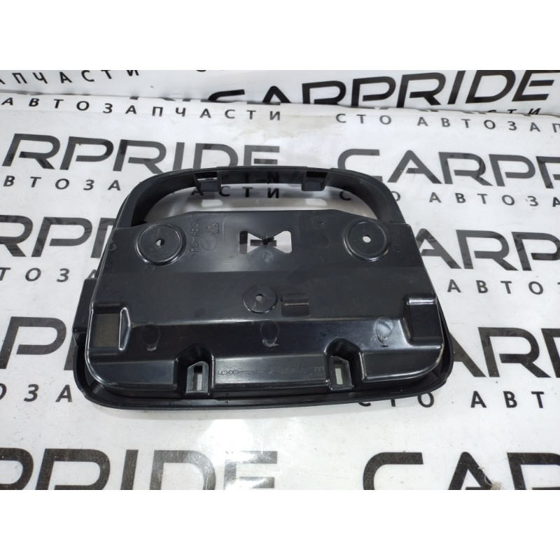 Кронштейн плафона салону (салон) Jeep Cherokee KL 2014 2.4 68141783ab