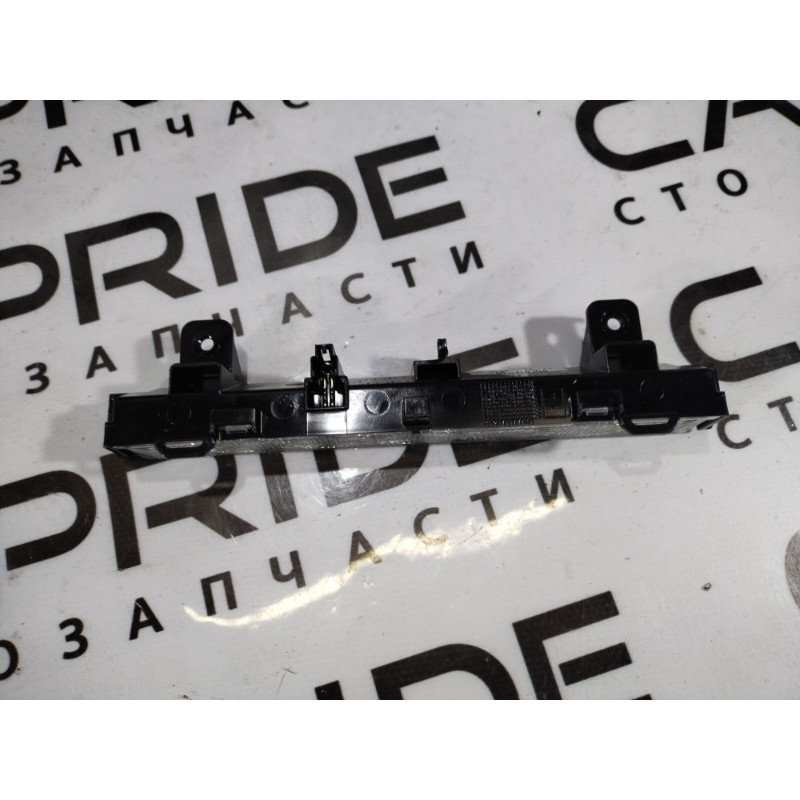 Повторитель стоп сигнала (оптика) Volkswagen Passat B8 2016 1.8 3e0176369