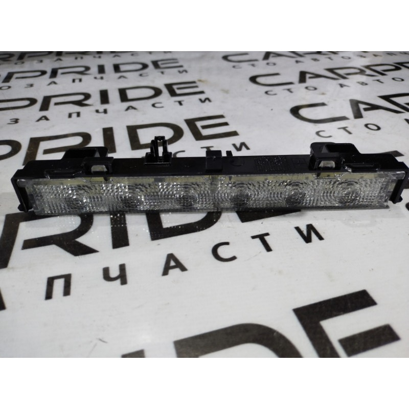 Повторитель стоп сигнала (оптика) Volkswagen Passat B8 2016 1.8 3e0176369