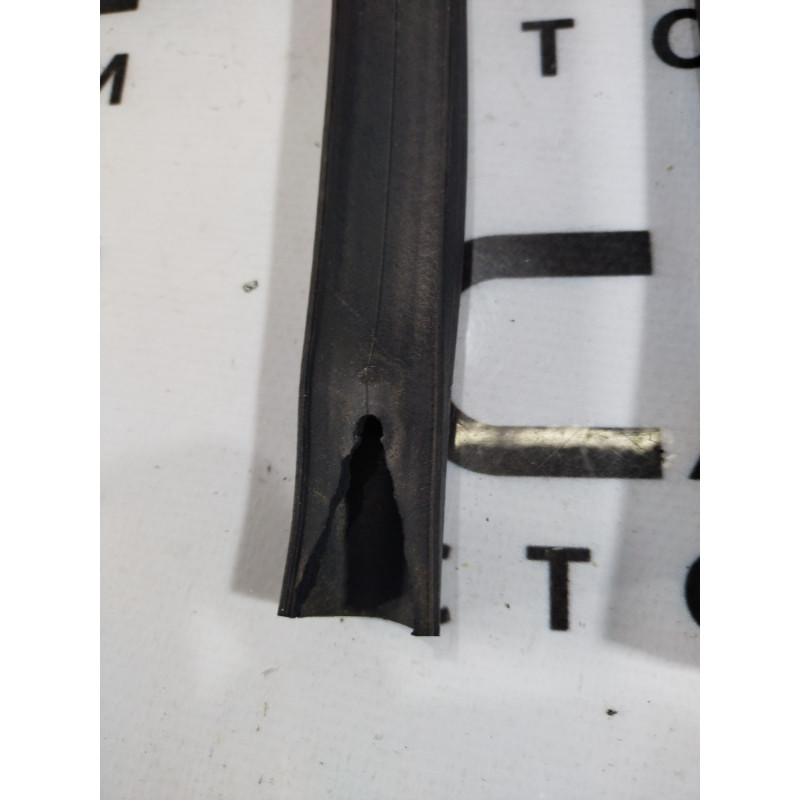 Уплотнитель (кузов и элементы) Jeep Patriot MK74 2012 2.4