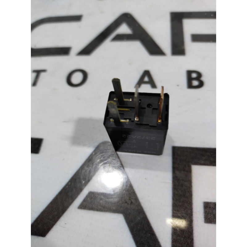 Реле (электрика) Ford Fusion MK5 8t2t14b192aa