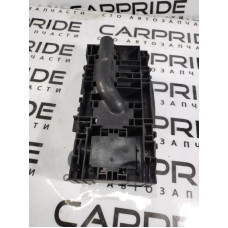 Кронштейн блока предохранителей