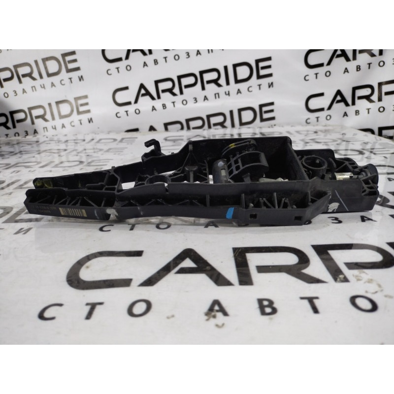 Кронштейн ручки двери (кузов и элементы) Jeep Compass MP 2018 2.4 68242309AD