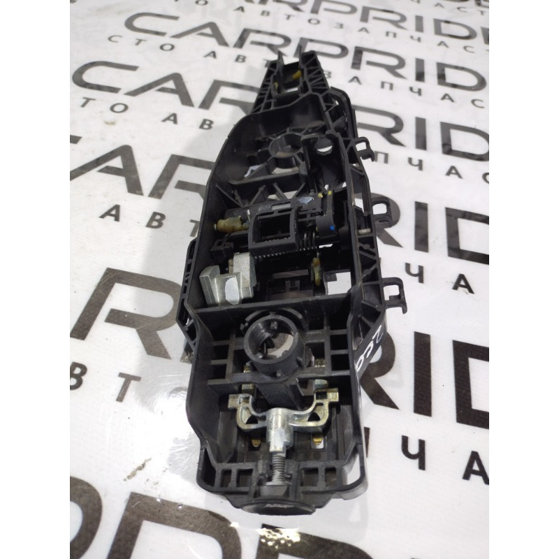 Кронштейн ручки двери (кузов и элементы) Jeep Compass MP 2018 2.4 68242309AD